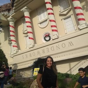 Meet your Posher, Desiree